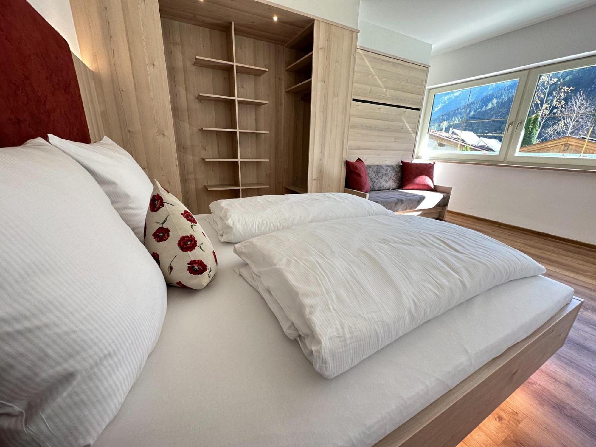 Appartementhaus Zillertal By Piaunddirk Finkenberg Eksteriør billede